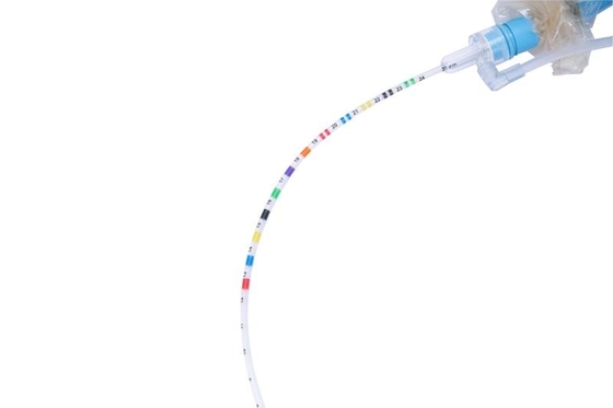 Goede prijs. 5FR Tracheostomie met gesloten zuigkatheter voor de behandeling van de luchtwegen online